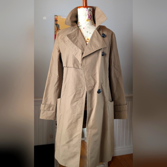 TRENCH Coat - Picture 2 of 5